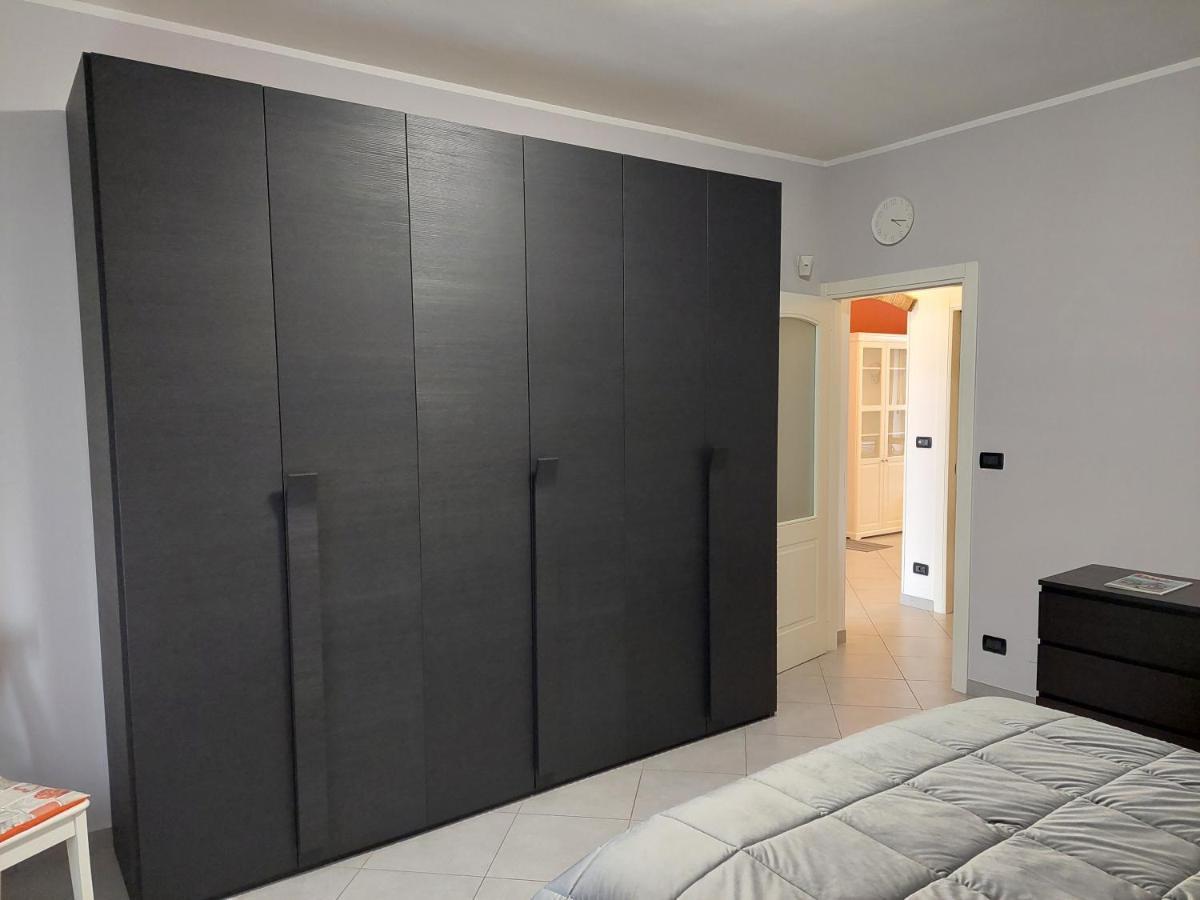Casa Del Grande Vecchio Bed & Breakfast Airasca ภายนอก รูปภาพ