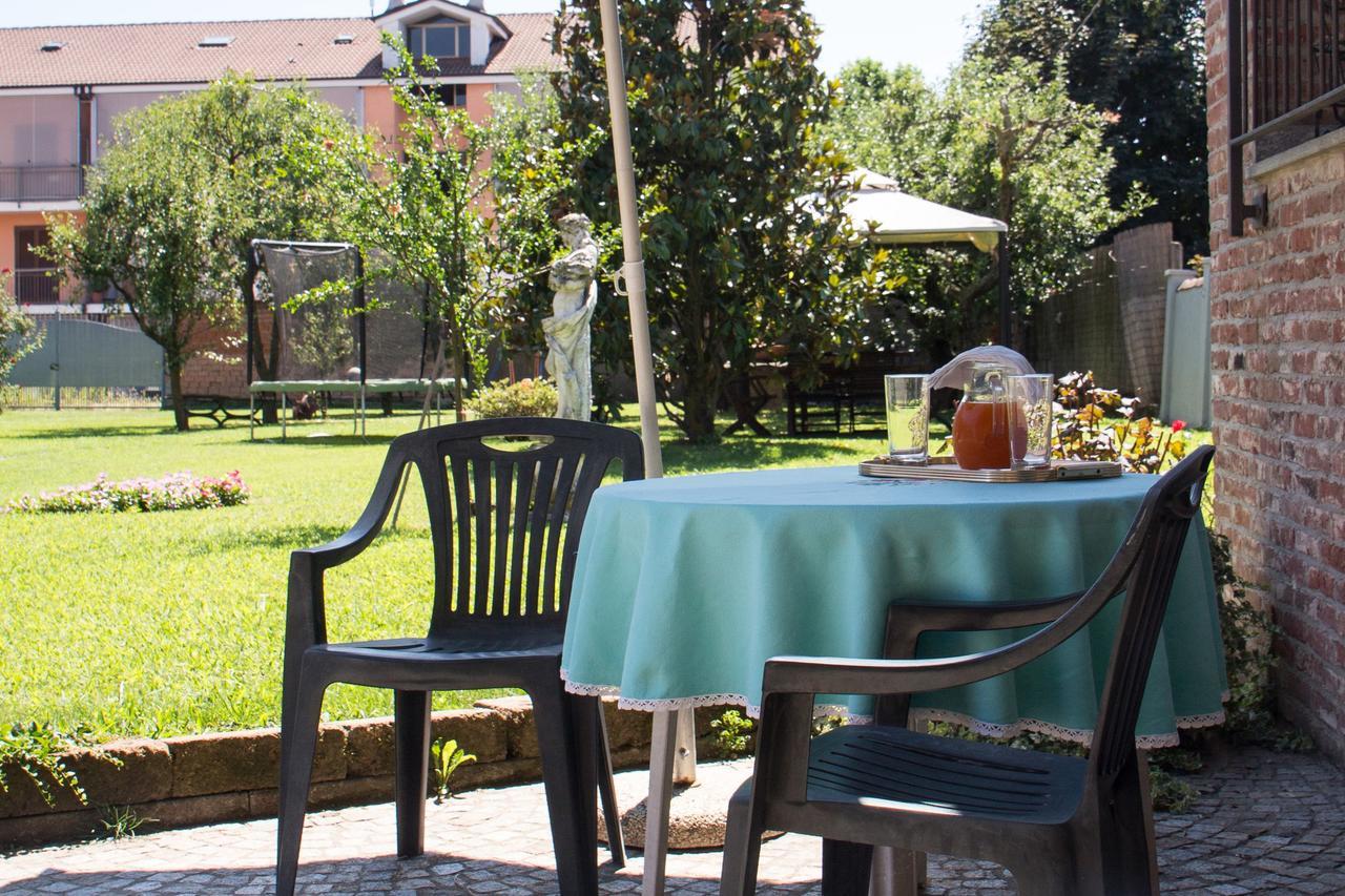 Casa Del Grande Vecchio Bed & Breakfast Airasca ภายนอก รูปภาพ