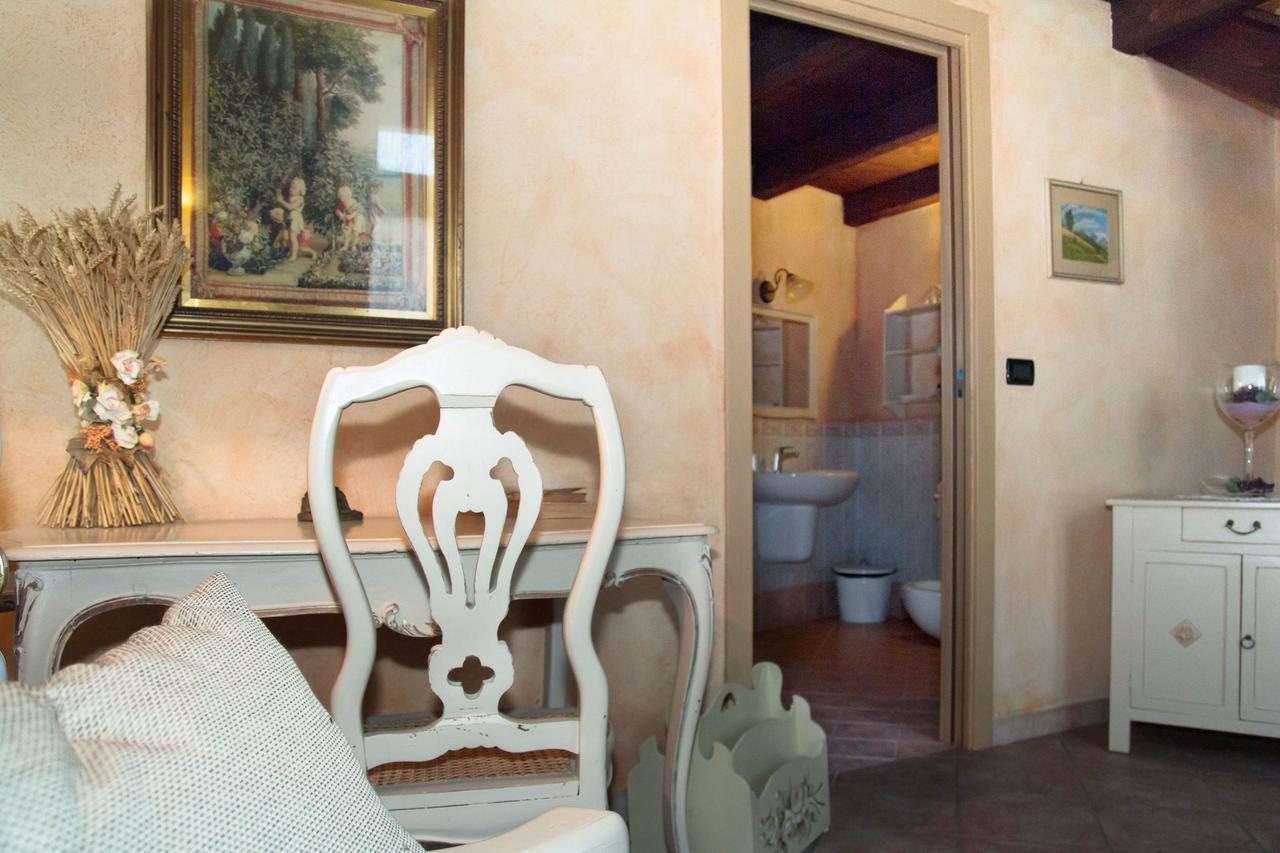 Casa Del Grande Vecchio Bed & Breakfast Airasca ภายนอก รูปภาพ