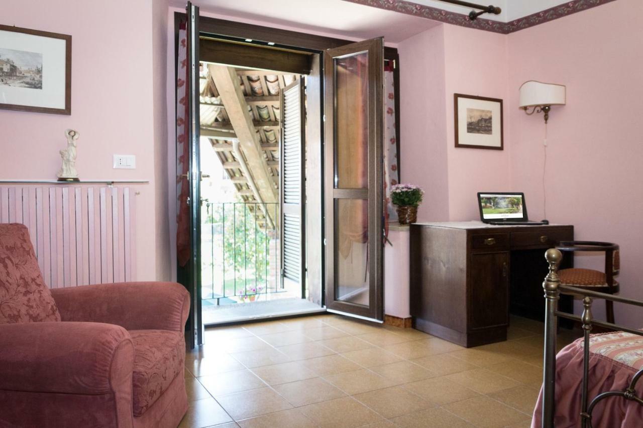 Casa Del Grande Vecchio Bed & Breakfast Airasca ภายนอก รูปภาพ