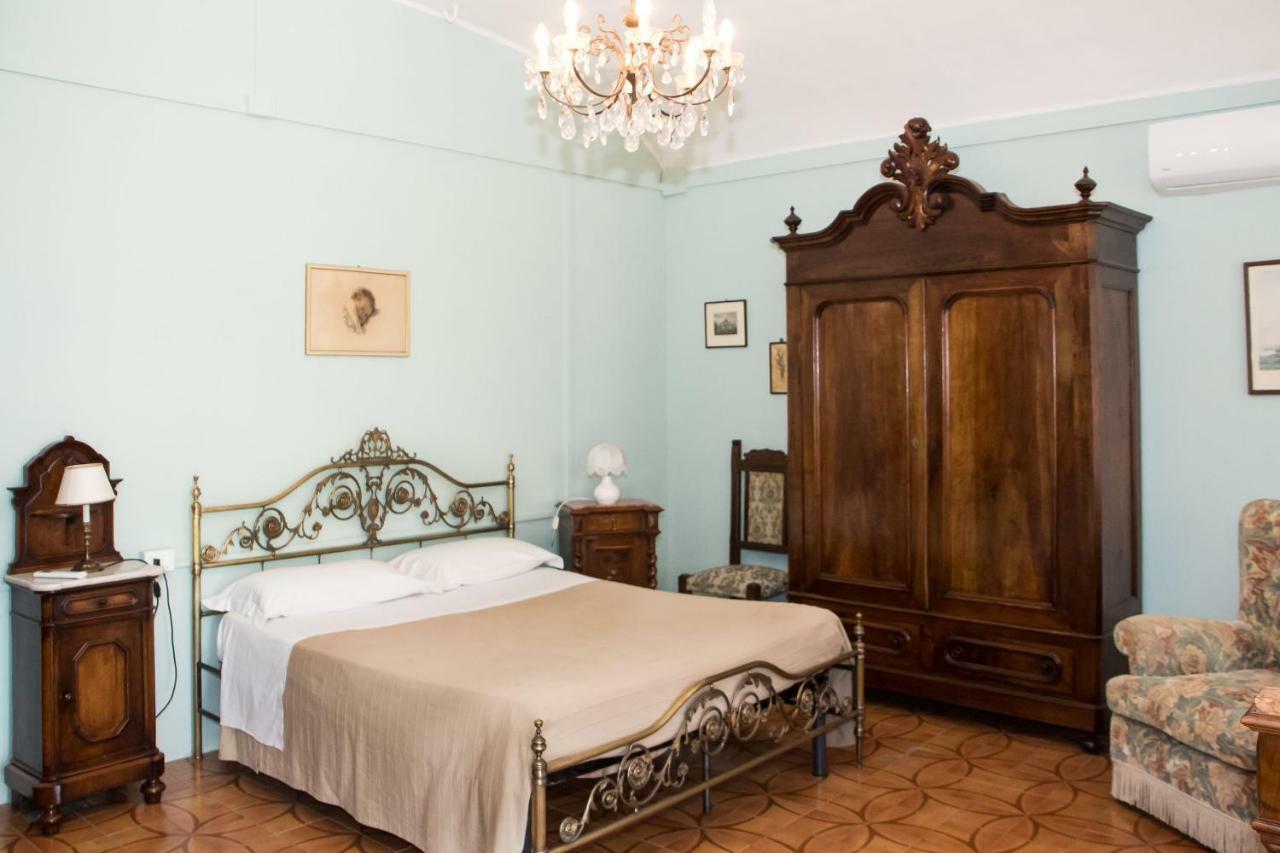 Casa Del Grande Vecchio Bed & Breakfast Airasca ภายนอก รูปภาพ